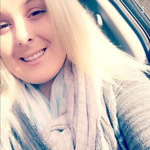 Meet your Posher, Ali